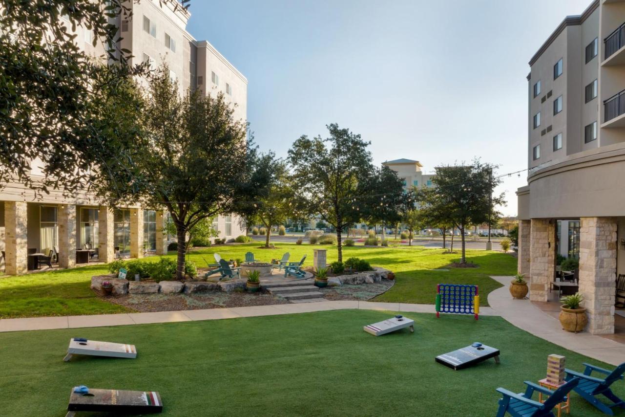 Residence Inn By Marriott San Antonio Six Flags At The Rim Bagian luar foto