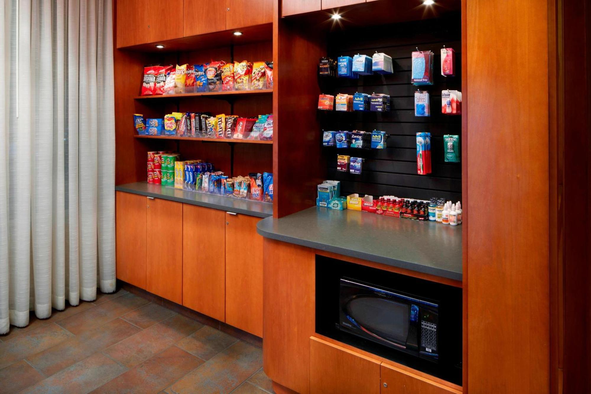 Residence Inn By Marriott San Antonio Six Flags At The Rim Bagian luar foto