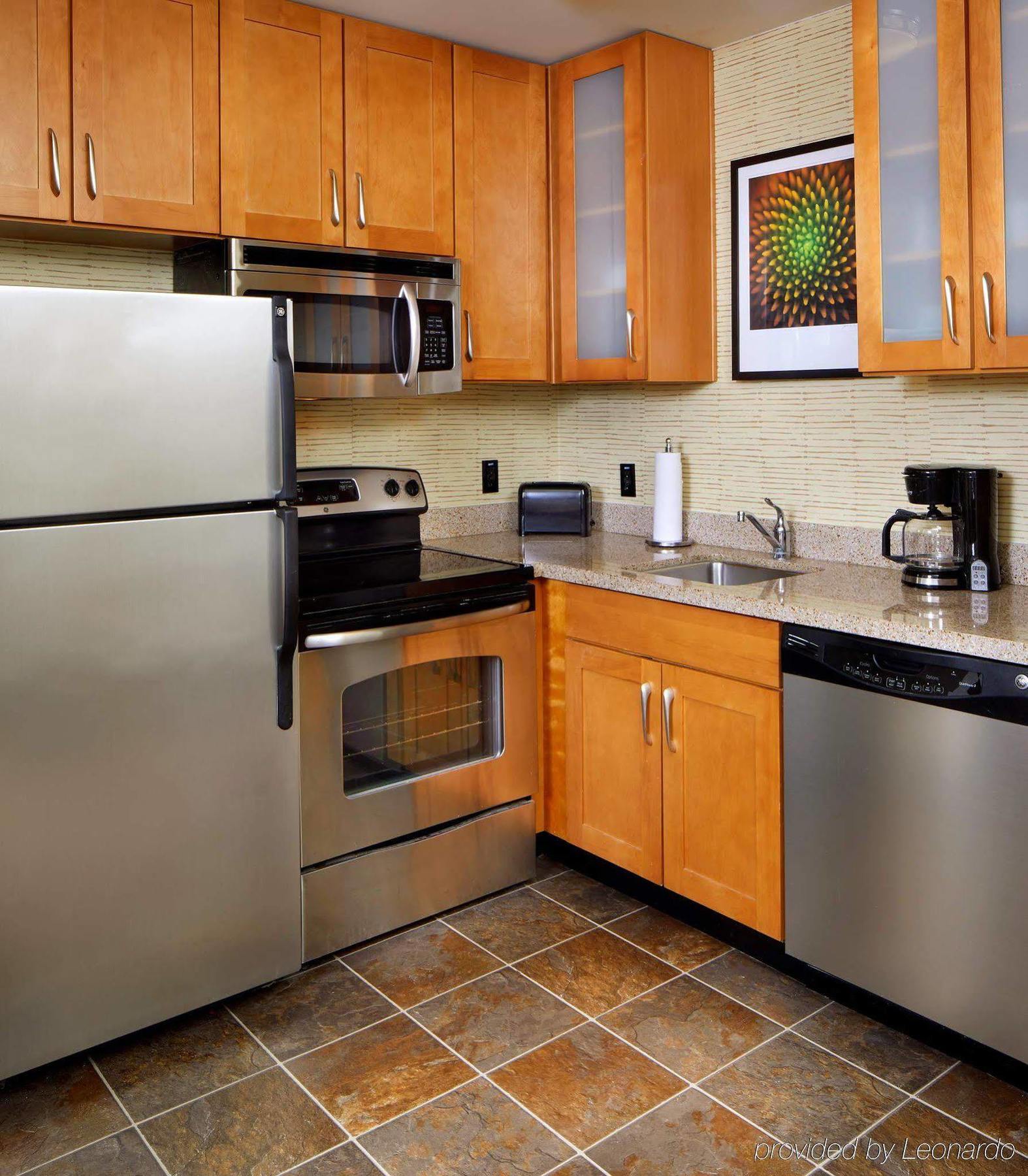 Residence Inn By Marriott San Antonio Six Flags At The Rim Bagian luar foto